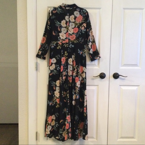 Zara Floral Black Maxi Dress - Picture 6 of 16